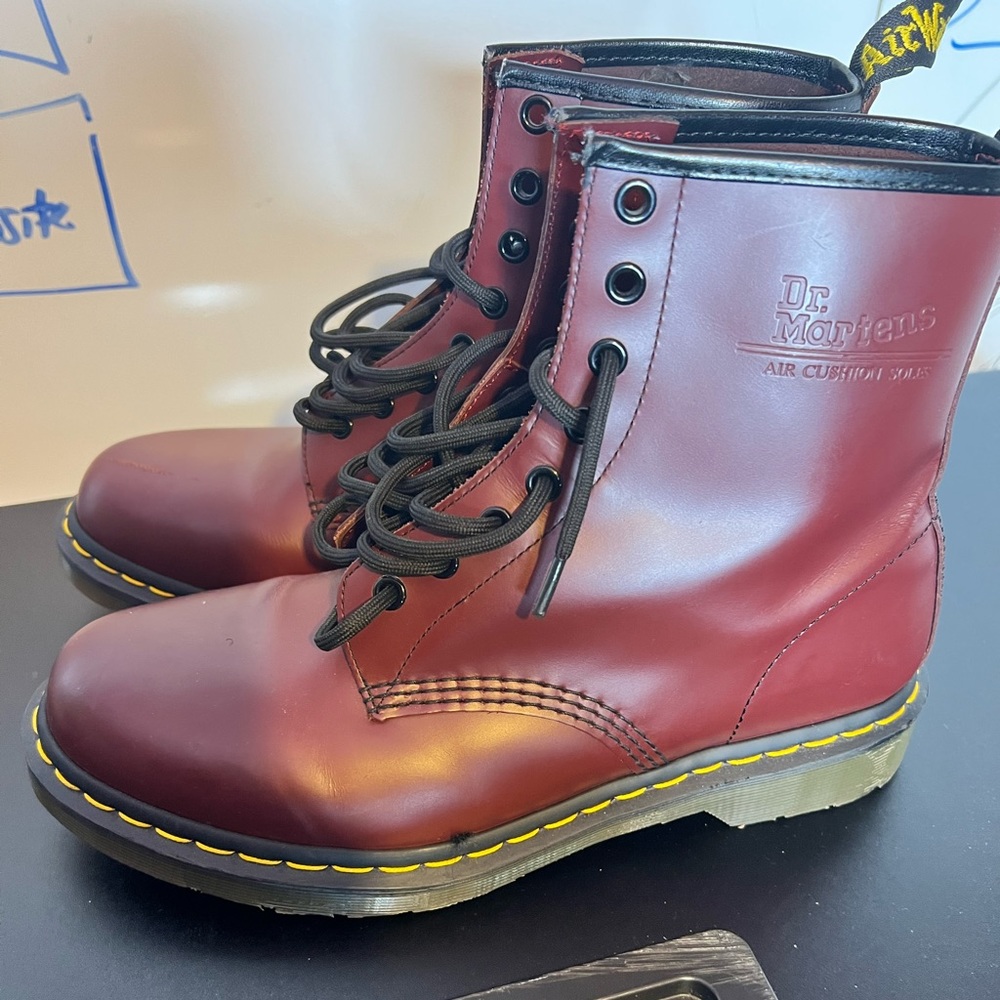 Doc Martins Boots